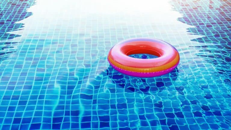 How Much Does It Cost to Run a Swimming Pool?